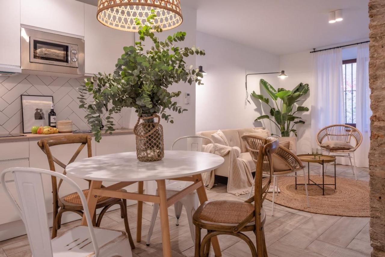 Apartamentos Junto A Jardines Del Triunfo Granada Exteriör bild